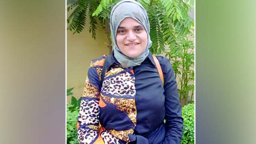 অস্ট্রেলিয়ান তরুণী কেইলাহ