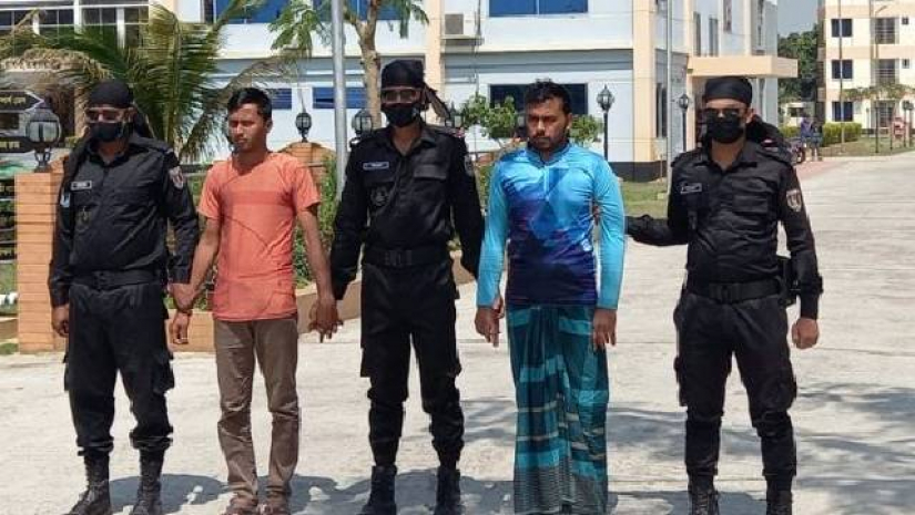 গ্রেফতার দুই ব্যক্তি