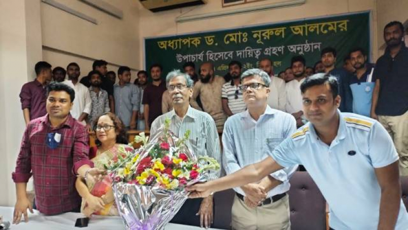 জাবির নতুন ভিসিকে ছাত্রলীগের শুভেচ্ছা