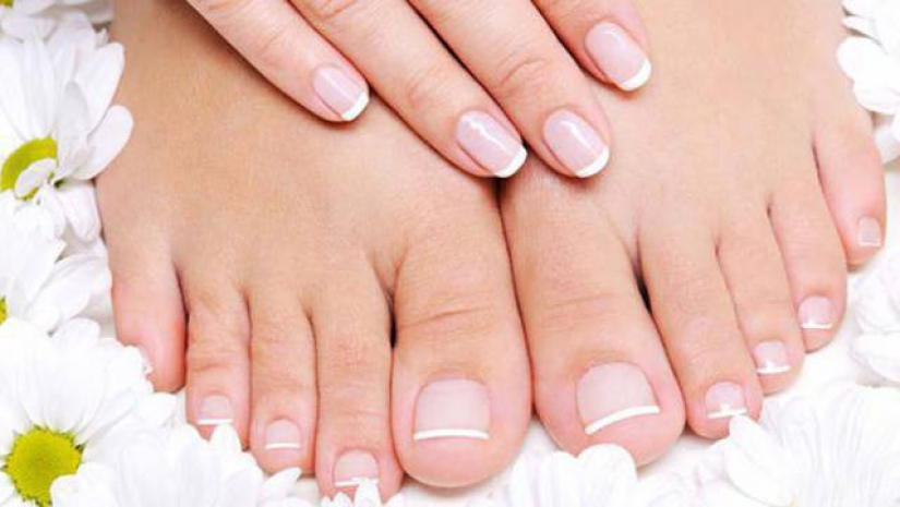ঘরোয়া উপায়েই নখের যত্ন নেওয়া সম্ভব