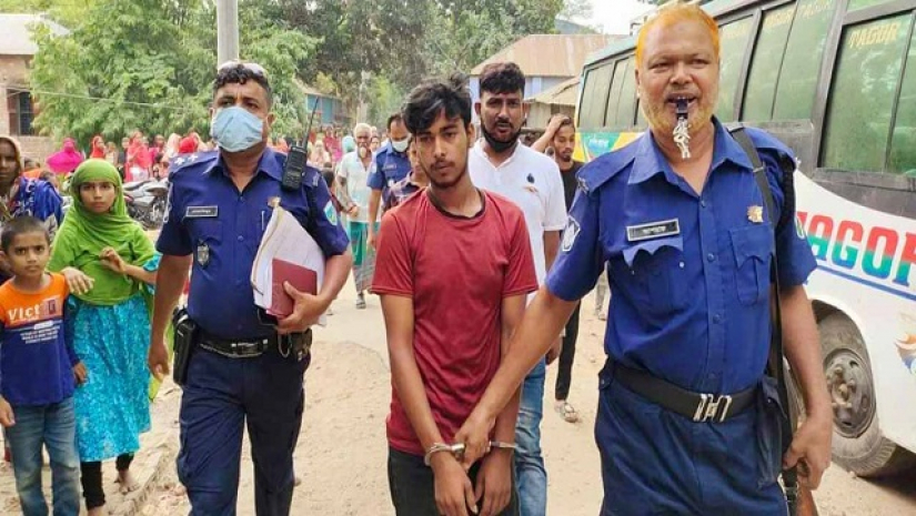 গ্রেফতার স্বামী 