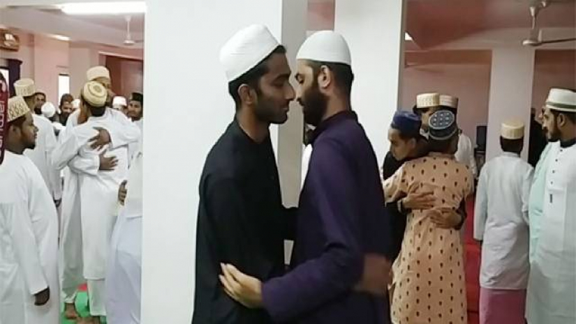 লক্ষ্মীপুরে ১১ গ্রামে ঈদ উদযাপিত