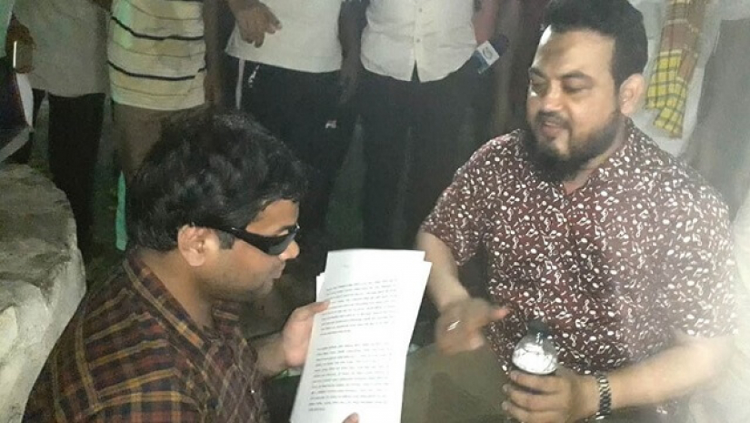 ডিসির আশ্বাসে অনশন ভাঙলেন ঢাকা বিশ্ববিদ্যালয়ের দৃষ্টিপ্রতিবন্ধী ছাত্র এস এম শাহীন আলম