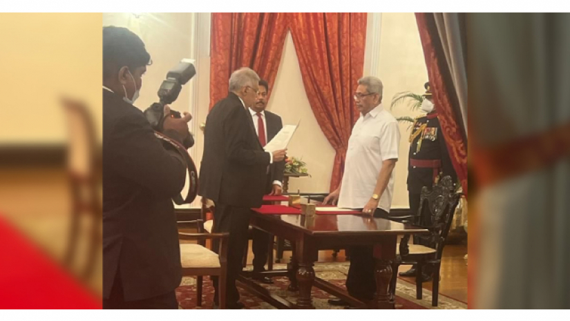  শপথ নিচ্ছেন রনিল বিক্রমাসিংহে