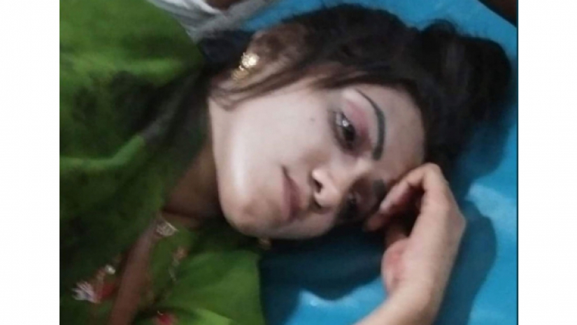 সন্ত্রাসীদের গুলিতে ব্যবসায়ী নিহত, স্ত্রী আহত