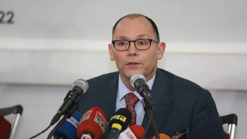 মার্কিন রাষ্ট্রদূত পিটার হাস