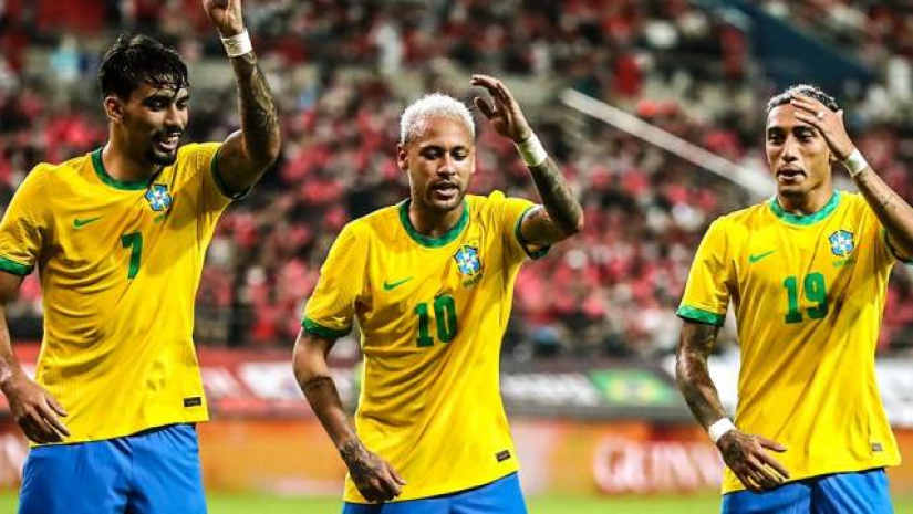 দক্ষিণ কোরিয়াকে উড়িয়ে দিল ব্রাজিল, নেইমারের জোড়া গোল