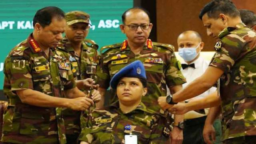 মেজর র‍্যাংক ব্যাজ পরলেন জীবন যুদ্ধে হার না মানা কানিজ