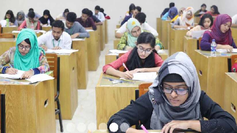 ভর্তি পরীক্ষার্থী