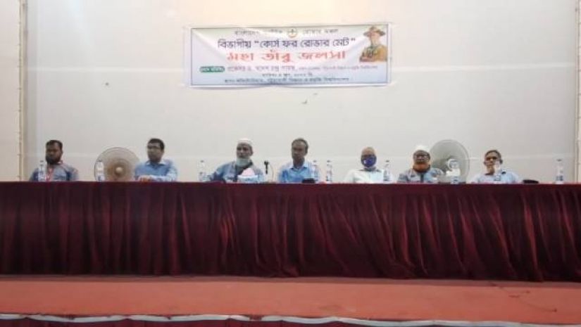 পবিপ্রবিতে মহা তাঁবু জলসা অনুষ্ঠিত