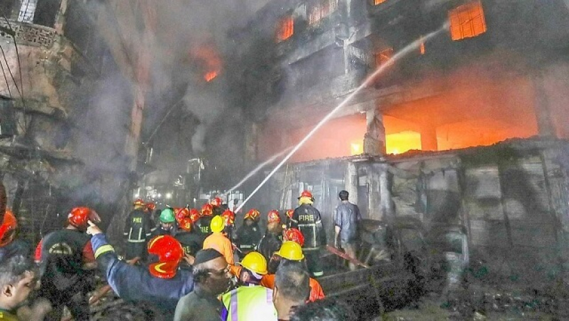 বিভিন্নভাবে আগুন লাগতে পারে, নেভানোর উপায়ও ভিন্ন