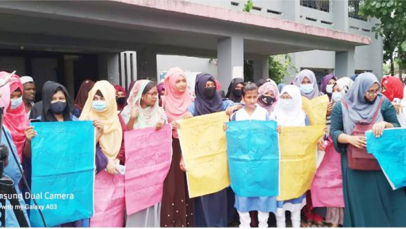 এইচএসসি শিক্ষার্থীদের প্রতিবাদ