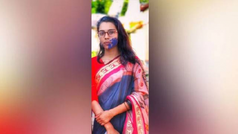 বখাটেদের উৎপাতে অতিষ্ট হয়ে কলেজছাত্রীর ‘আত্মহত্যা’