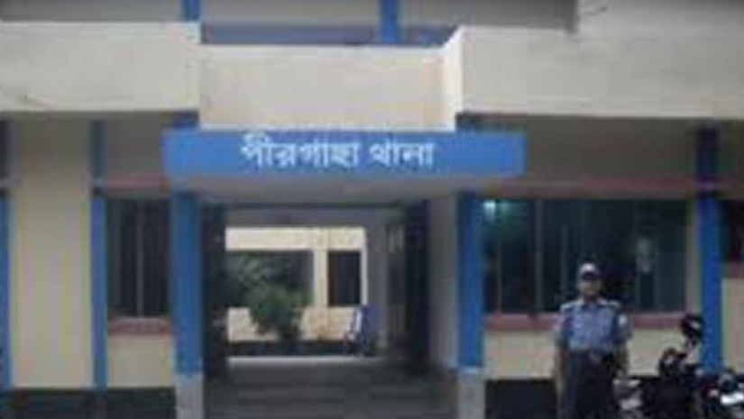 কুপিয়ে আত্মহত্যাচেষ্টা