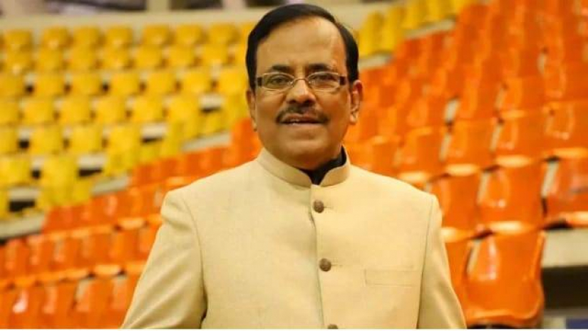 মানুষের পাশে দাঁড়ানোর আহ্বান হানিফ সংকেতের