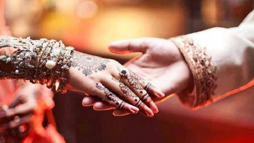 প্রেমিকের সঙ্গে প্রাক্তন স্ত্রীর বিয়ে   