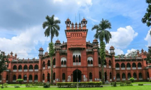ঢাকা বিশ্ববিদ্যালয়ের বয়স এখন ১০২