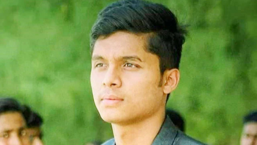 পিকনিকের জন্য বাজার করে ফেরার পথে মারা গেল সিয়াম