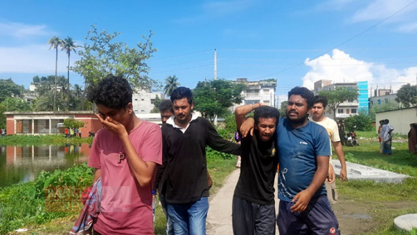 প্রতিবেশীকে বাঁচাতে গিয়ে প্রাণ গেল কলেজছাত্রের 