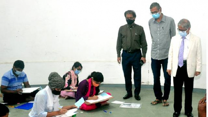 অনুষ্ঠিত হলো ঢাবির ‘চ’ ইউনিটের অঙ্কন পরীক্ষা 