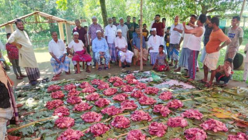 নির্দিষ্ট স্থানে জড়ো করা হয়েছে পুরো এলাকার মাংস