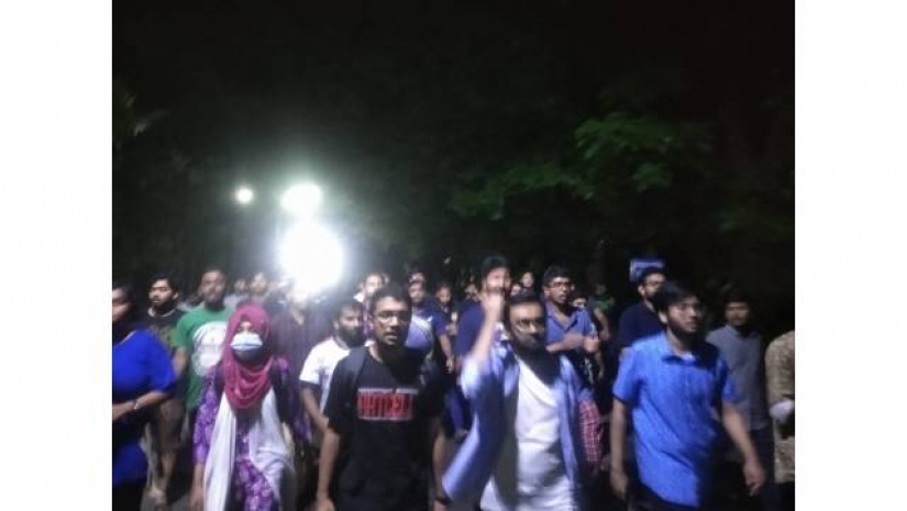শিক্ষার্থীদের বিক্ষোভ মিছিল