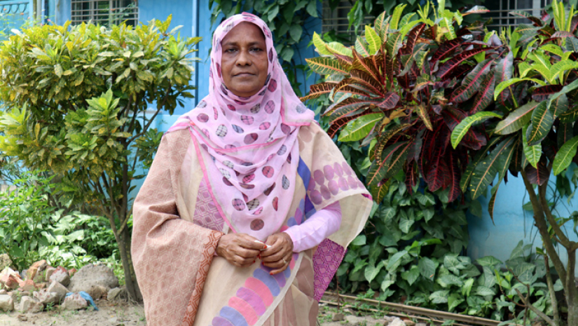 ৬২ বছর বয়সী আরেফা হোসেন।