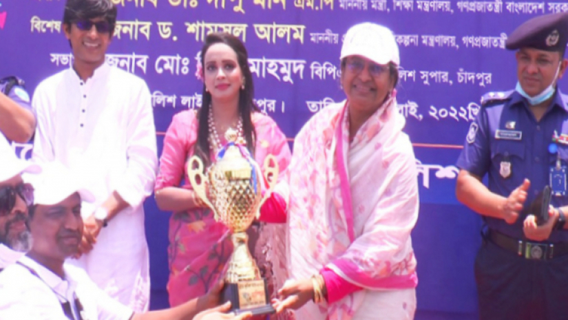 চাঁদপুর জেলা পুলিশ লাইন্সে জেলা পুলিশের ফ্যামিলি ডে অনুষ্ঠানে শিক্ষামন্ত্রী