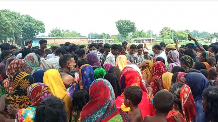 ঘুমন্ত অবস্থায় সাপের কামড়