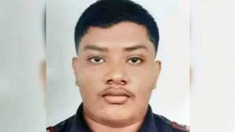 ক্যামব্রিয়ান কলেজের ছাত্র আবিদ হাসান কাব্য