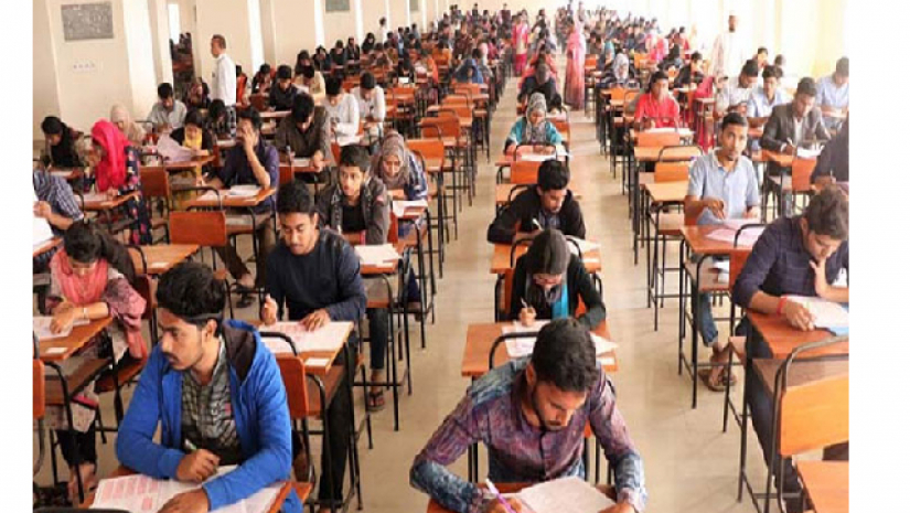 সমাজকর্মী পদে আবেদন করেছেন ৬ লাখ ৬২ হাজার ২৭০ জন