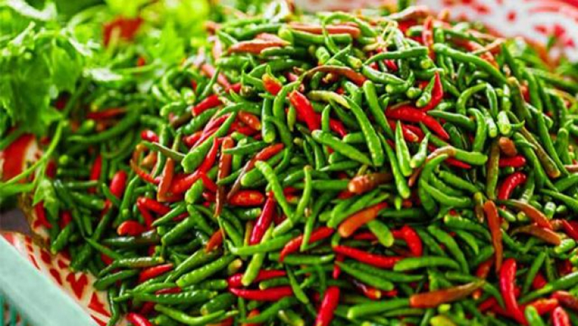 ঢাকায় কাঁচা মরিচের দাম নিয়ে চলছে অস্থিরতা