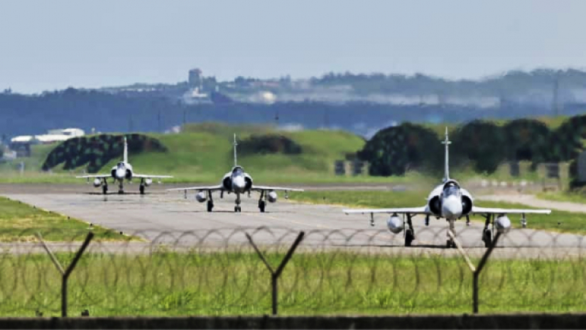 তাইওয়ান দখলের হুমকি চীনের