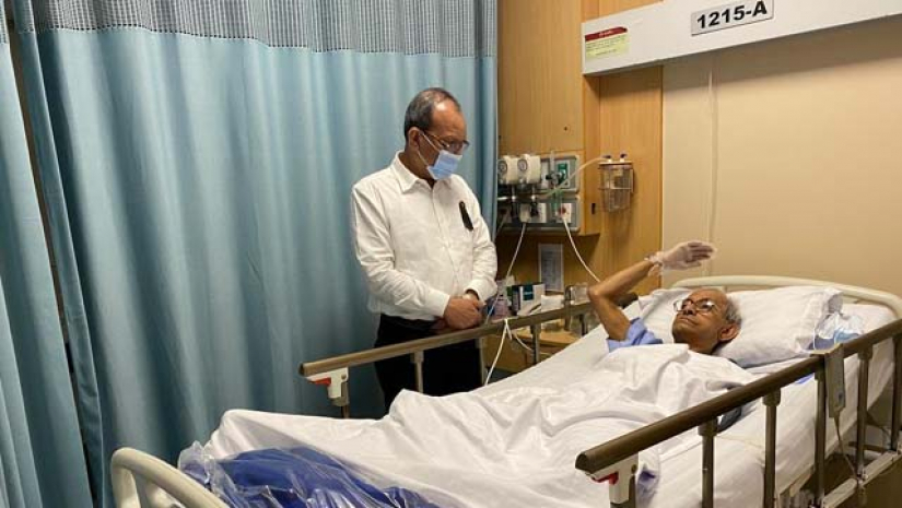পেসমেকার বসানো হলো রাবির ইমেরিটাস অধ্যাপকের বুকে