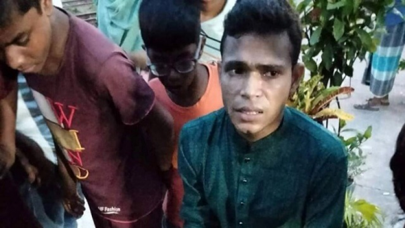 ছিনতাইকারী ধরতে গিয়ে আহত হন চবি ছাত্র