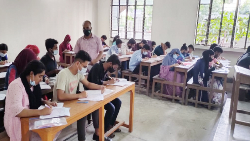 সাত কলেজের বিজ্ঞান ইউনিটের পরীক্ষা শুরু