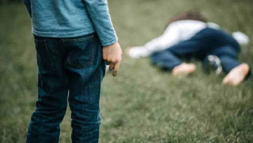 জেলে গেলে পড়াশোনা করতে হবে না, বন্ধুকে হত্যা করল কিশোর