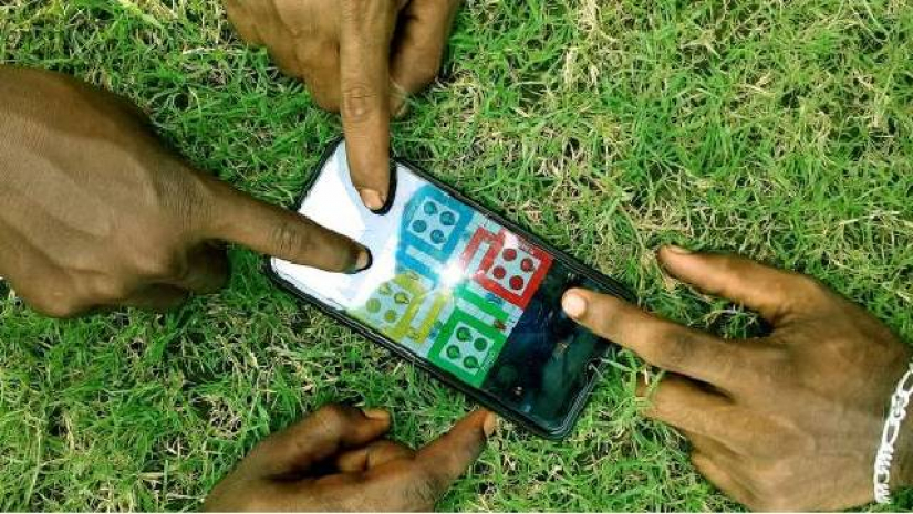 মোবাইলে লুডু খেলা নিয়ে সংঘর্ষ
