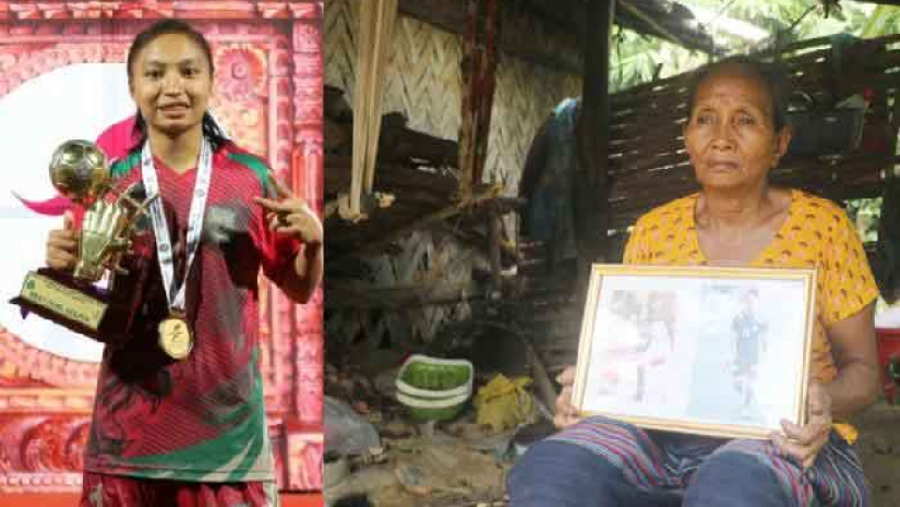 ছবিতে রুপনা ও তার মা