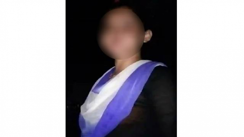 কলেজছাত্রীর আত্মহত্যা