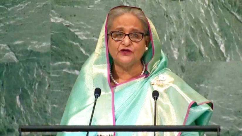 জাতিসংঘের অধিবেশনে
ভাষণ দিচ্ছেন প্রধানমন্ত্রী