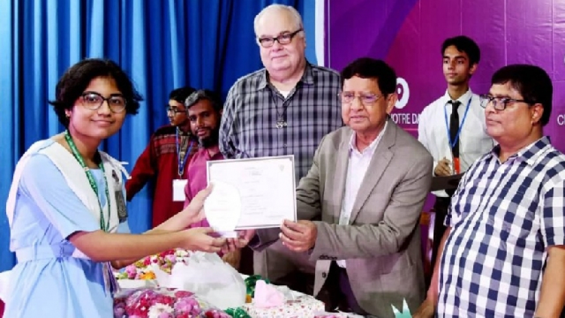 বস্ত্র ও পাটমন্ত্রী গোলাম দস্তগীর গাজী 