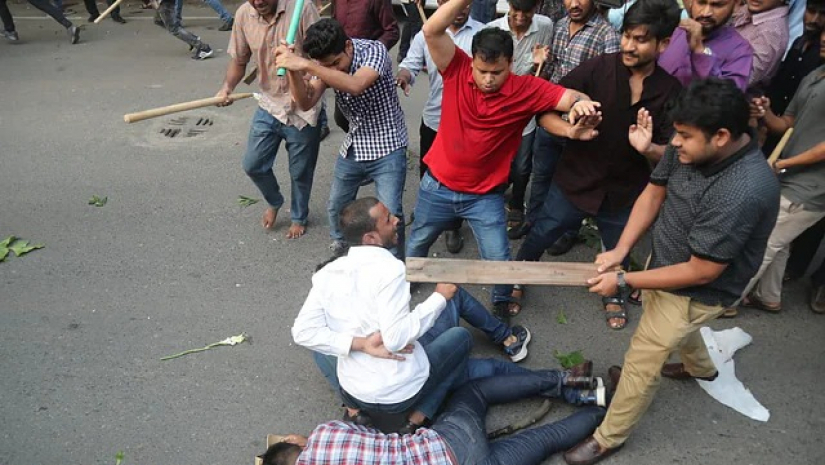 আহত ছাত্রদল কর্মী