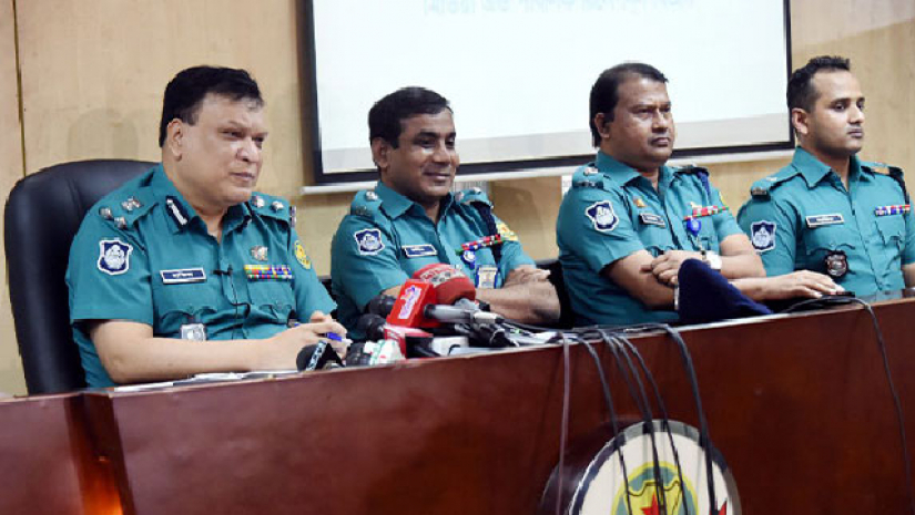 ডিএমপি মিডিয়া সেন্টারে আয়োজিত এক সংবাদ সম্মেলন