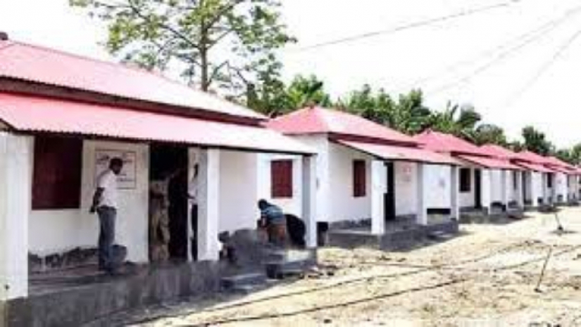 আশ্রয়ণ প্রকল্পের ঘর