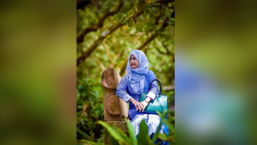 তাহমিনা মুনা