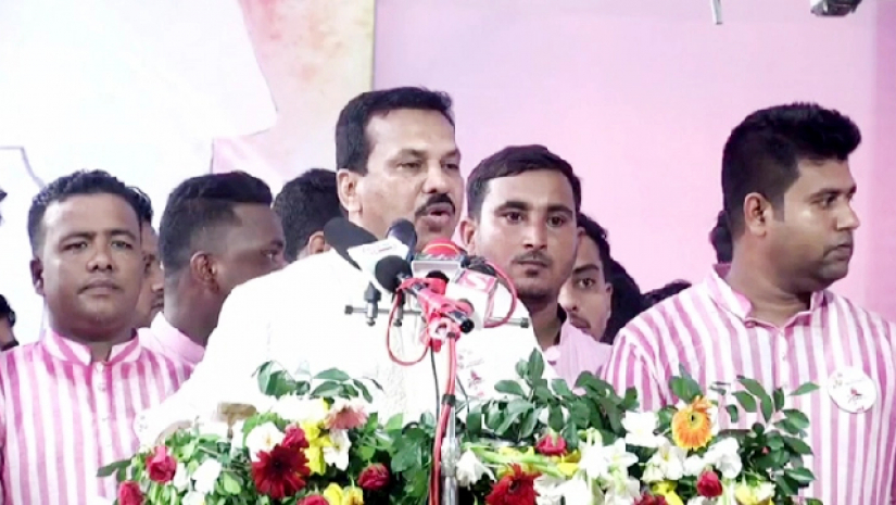 বক্তব্য রাখেছেন নজরুল ইসলাম বাবু