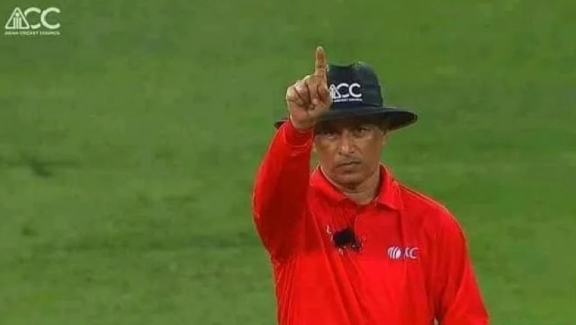 এশিয়া কাপ ফাইনালে আম্পায়ারের দায়িত্বে বাংলাদেশের মুকুল