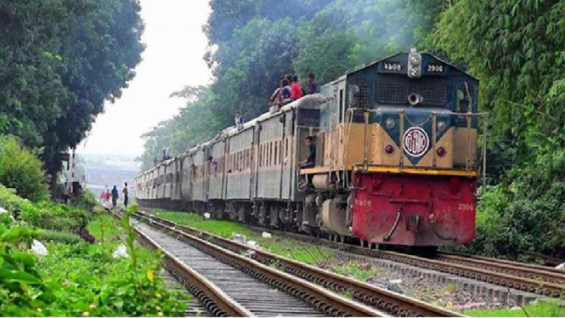 এক কলেজশিক্ষার্থী মৃত্যু