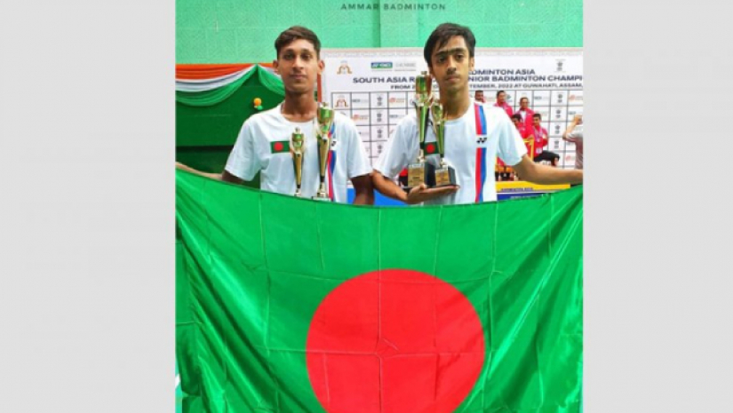 ভারতকে হারিয়ে বাংলাদেশকে চ্যাম্পিয়ন করলো দশম শ্রেণীর দুই ছাত্র